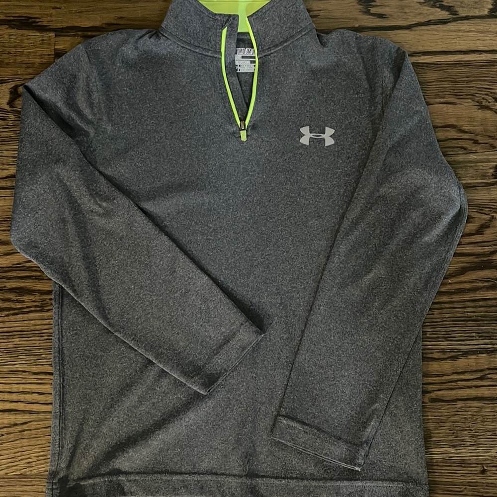 Under Armour lightweight 1/4 zip